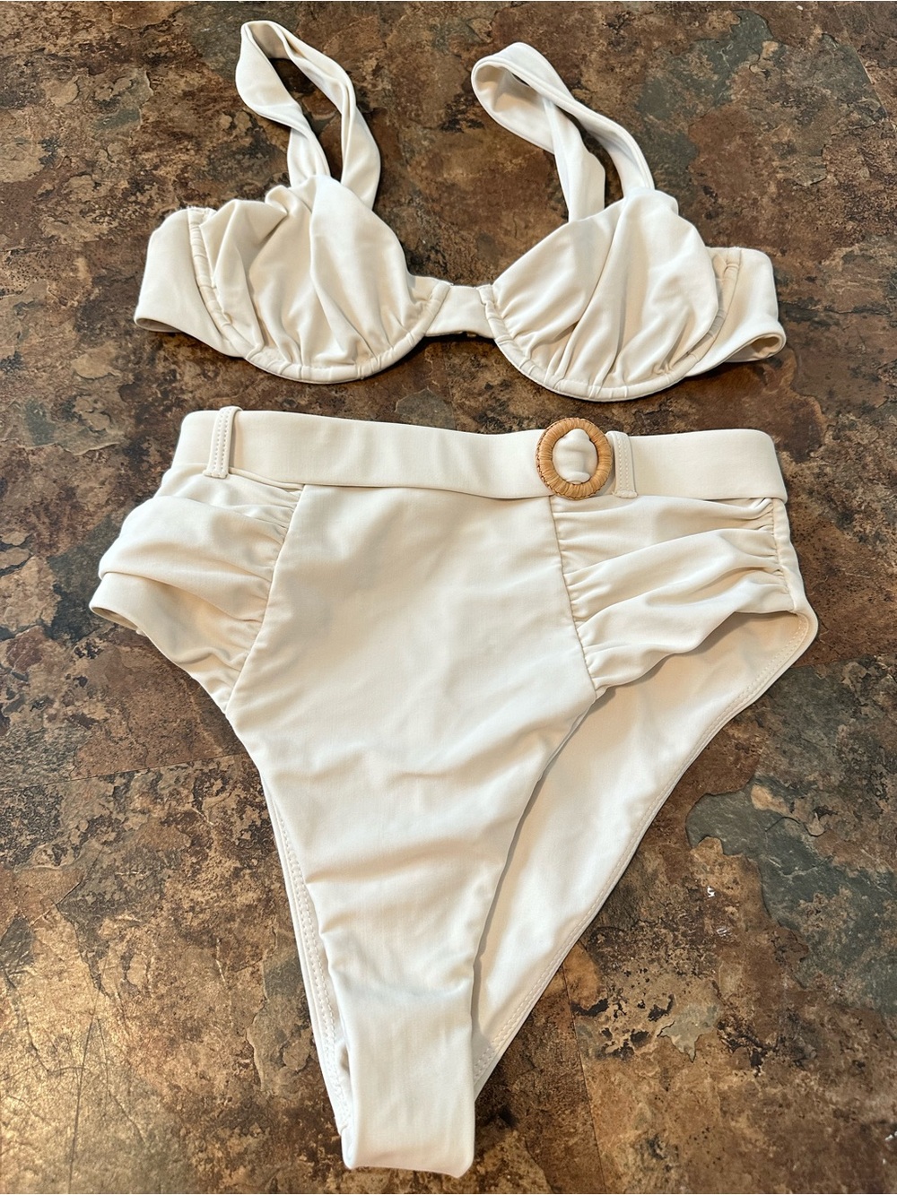 Tularosa Ivory High Waisted Bikini Set Size Small Underwire Top Ruched Bottoms - Picture 3 of 6